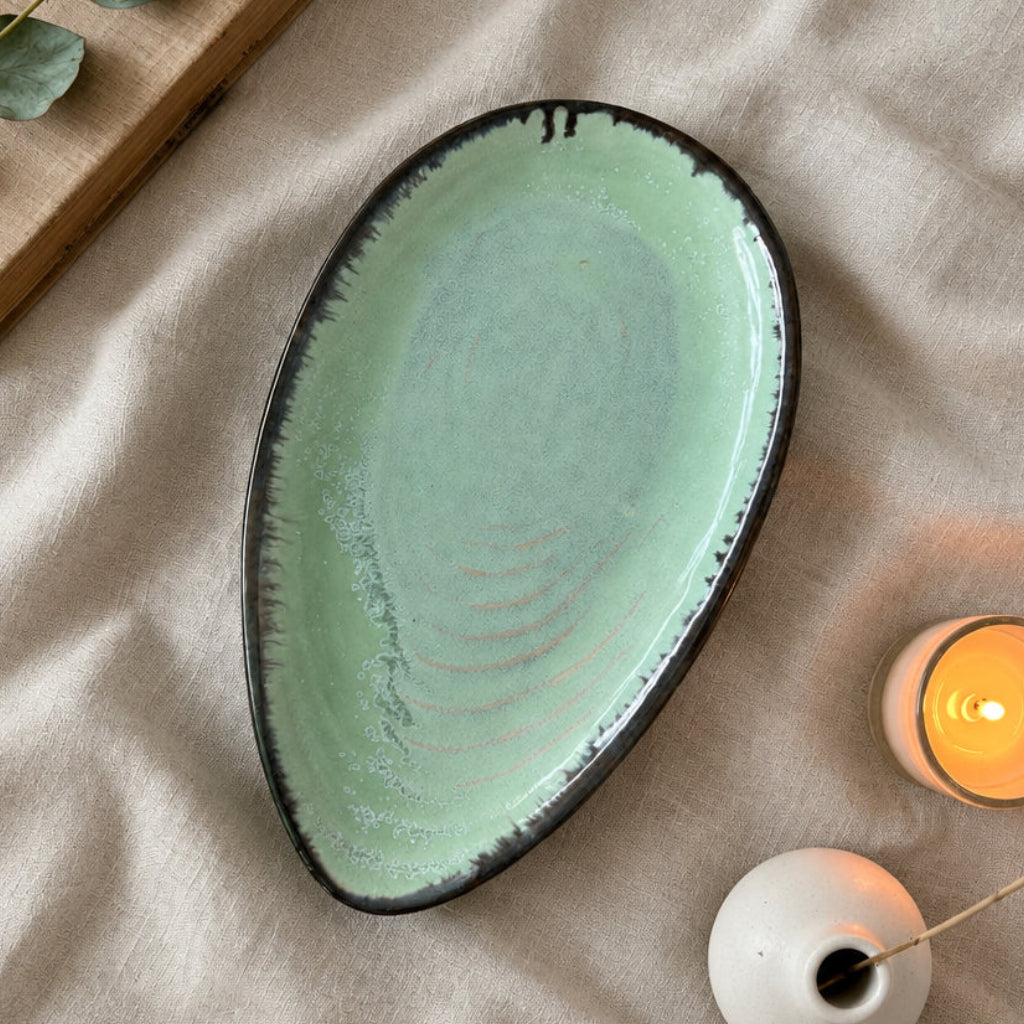 Almond Platter Medium